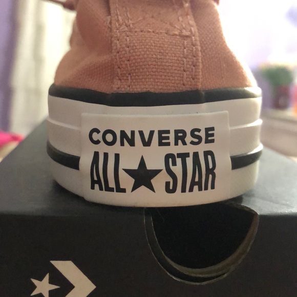 Converse - Picture 3 of 4
